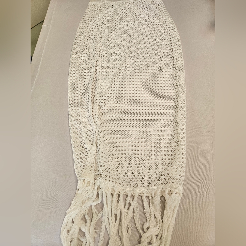 VNVNE-SKirt Women's Large Cream  Crochet  Fringe Skirt